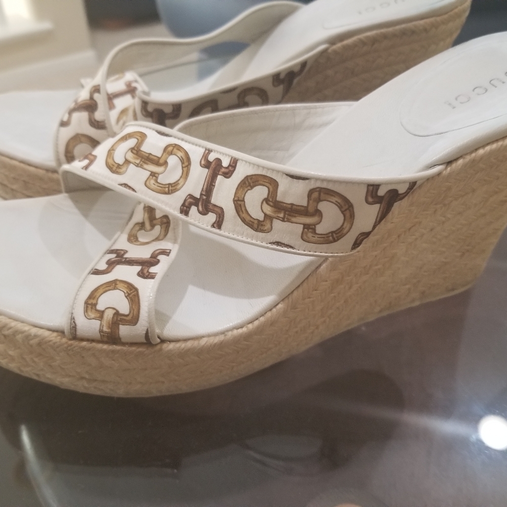 Gucci White Golden Espadrille Wedge - Picture 2 of 3